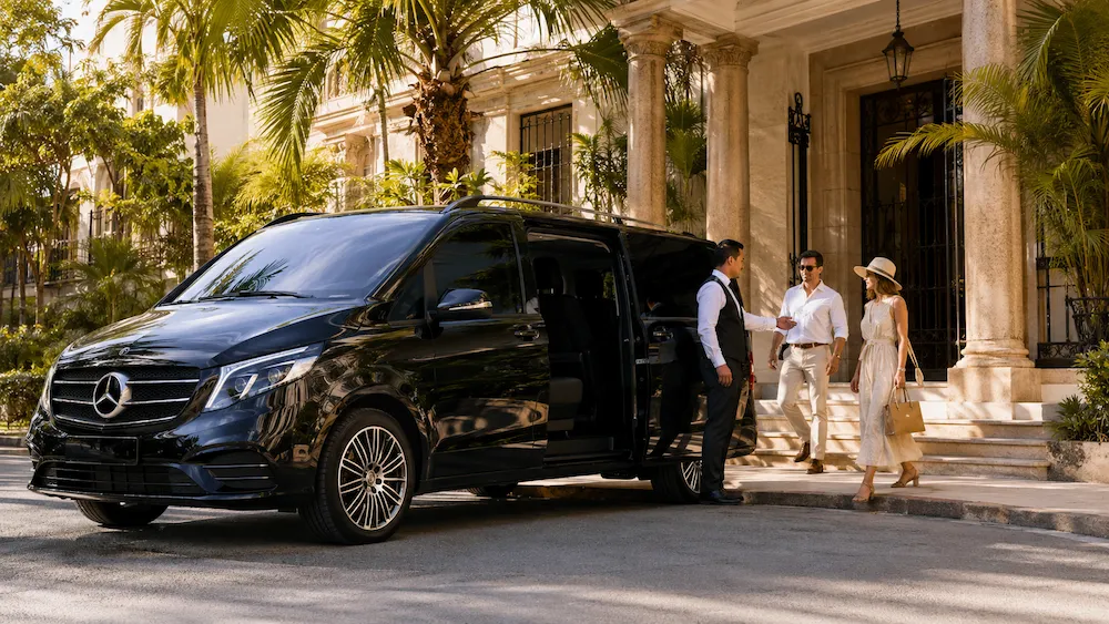 Private luxury transport service in Cuba